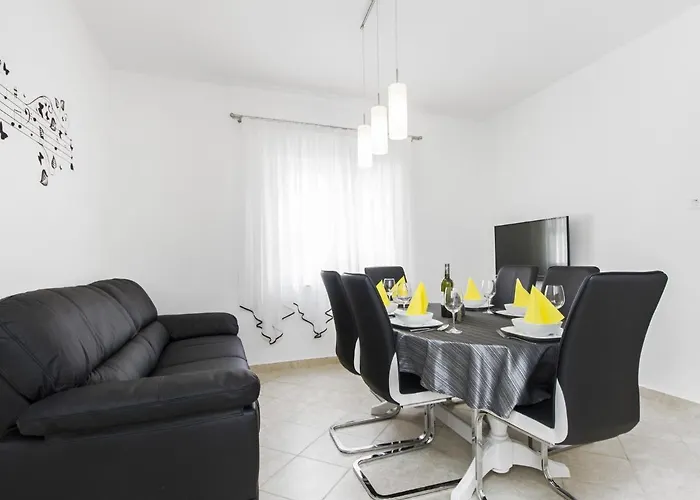 아파트 Danica Grebaštica